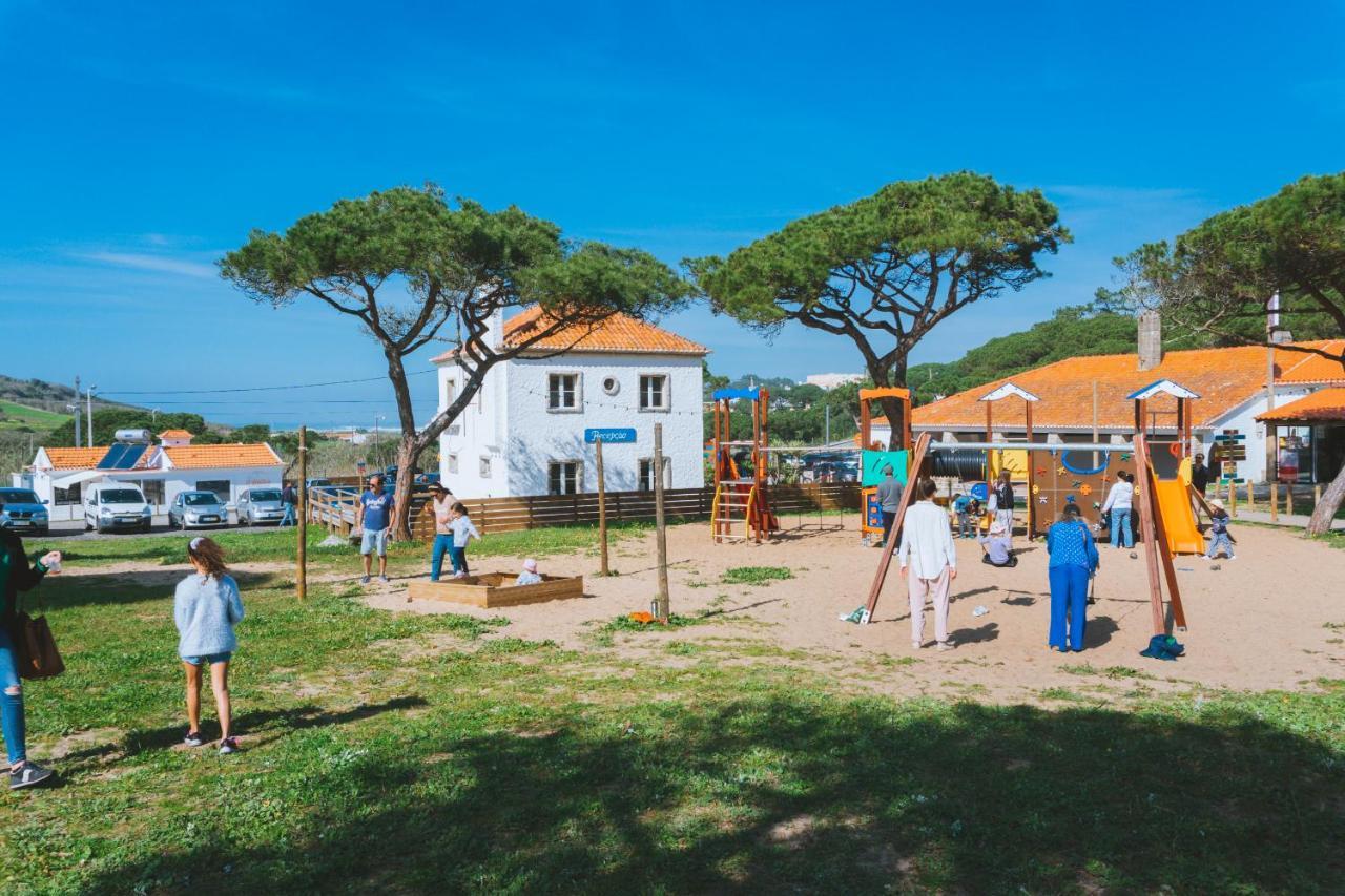 Oasis Backpackers Hostel Sintra Surf Colares Exterior foto